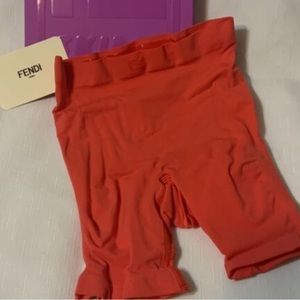 FENDI NWT SCULPTING MID TIGH SHIRT SZ XL COLOR GEORGIA